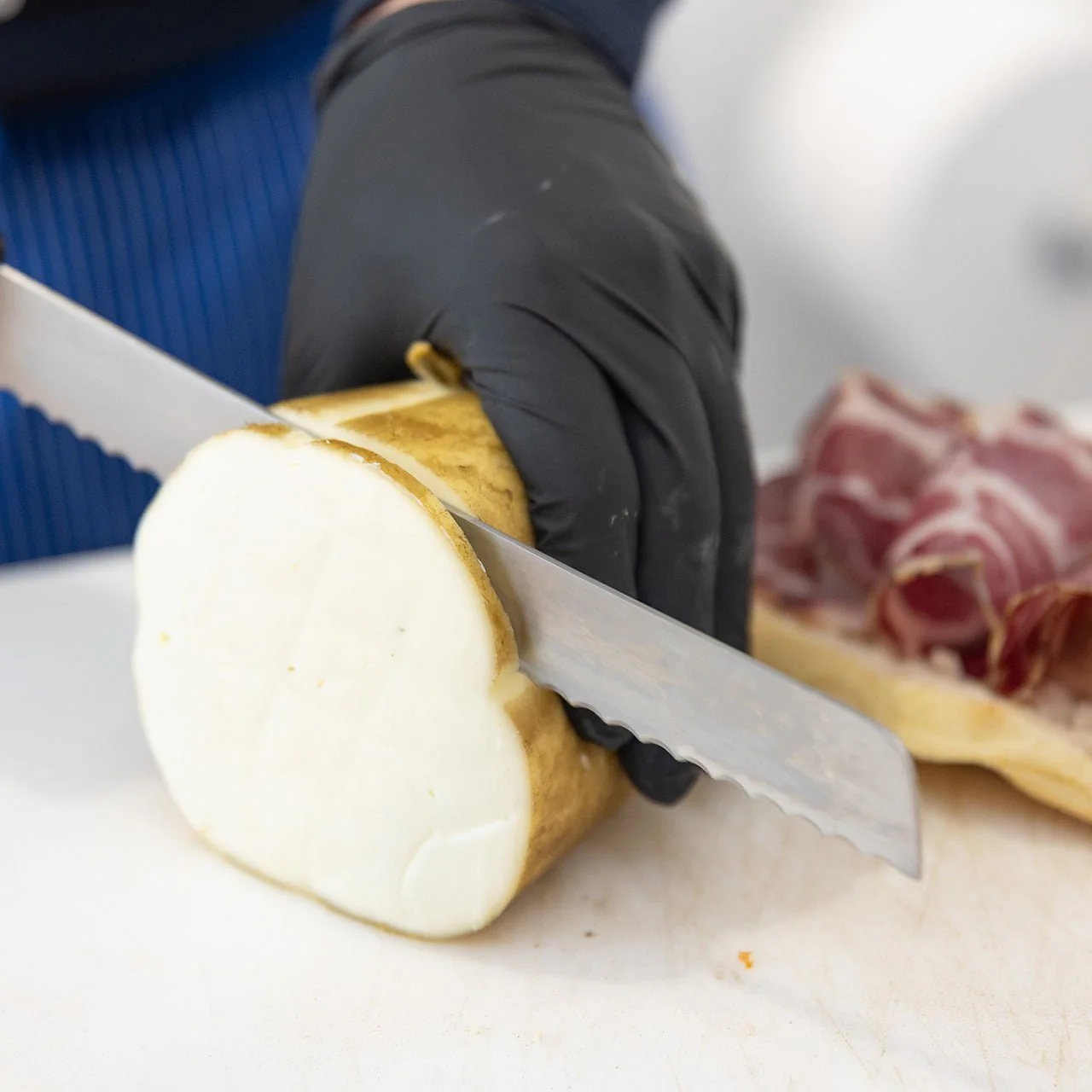 Caciocavallo affumicato di latte di Bufala - Image 6